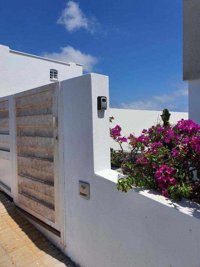 Salema Apartment Punta Mujeres Exterior photo
